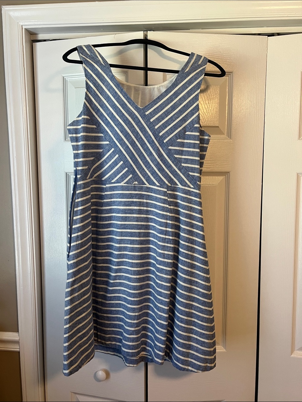 Vineyard Vines Blue and White Striped Sleeveless Fit-and-Flare Dress